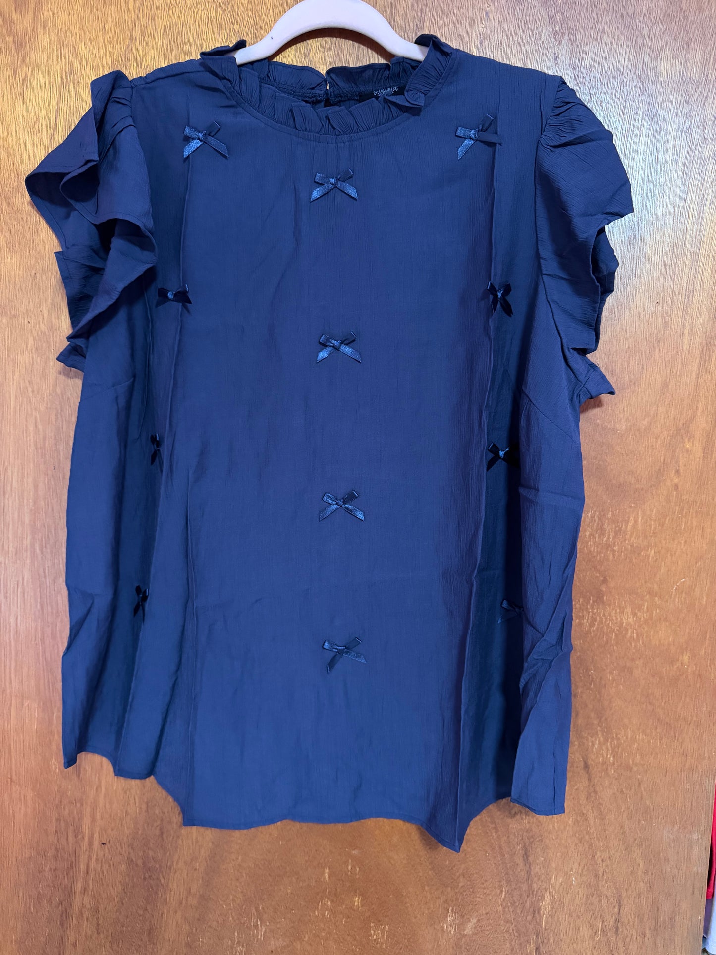 Navy ribbon bow top