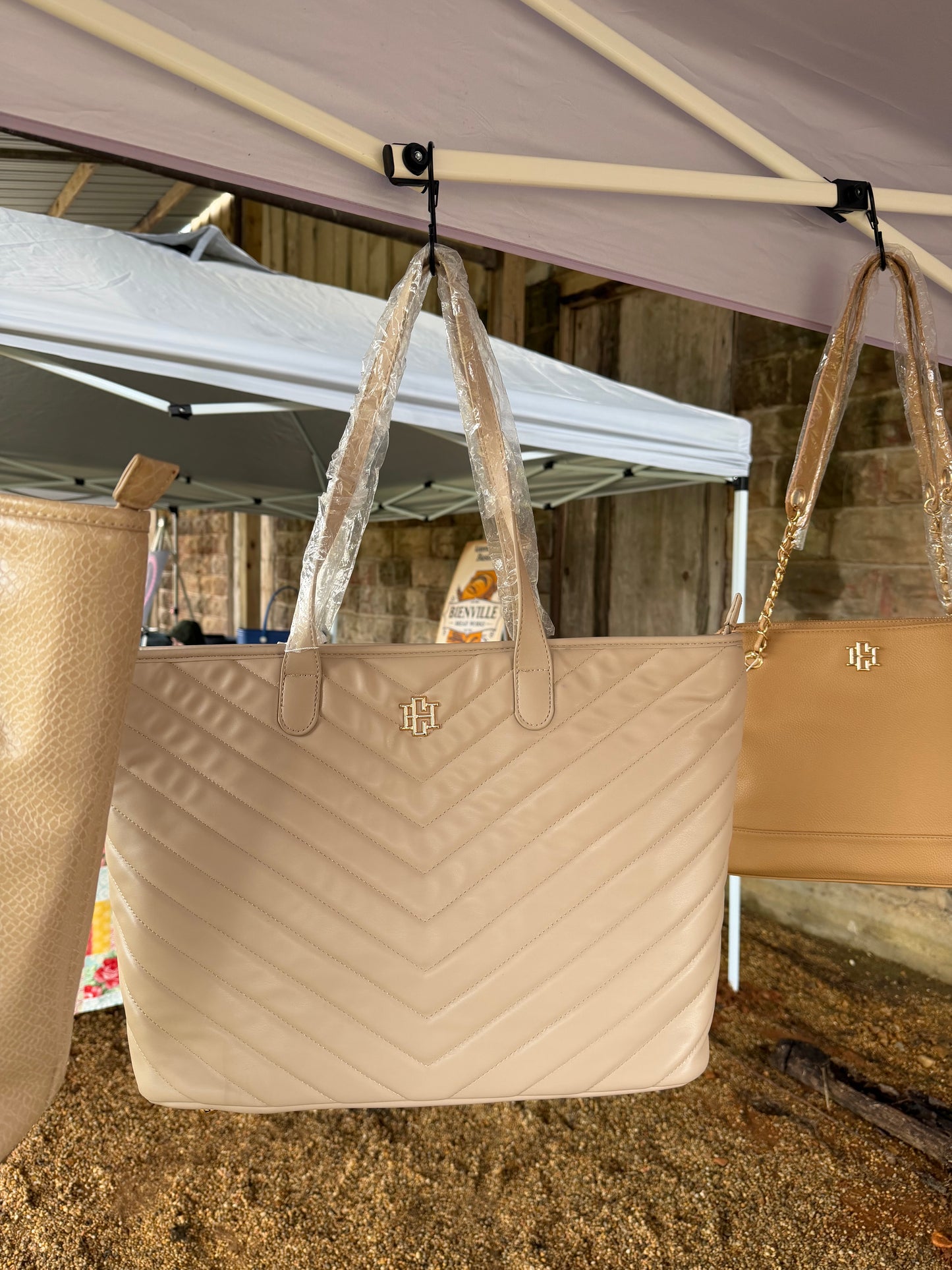 V Quilted Nude Purse